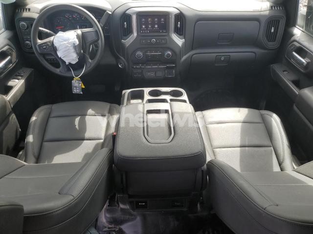 Photo 6 of 2024 CHEVROLET SILVERADO K3500 (VIN 1GB4YSEYXRF442206)