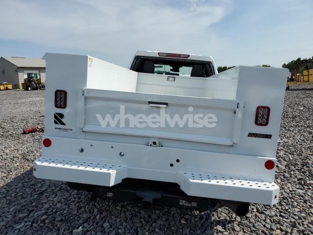 Photo 7 of 2024 CHEVROLET SILVERADO K3500 (VIN 1GB4YSEYXRF442206)