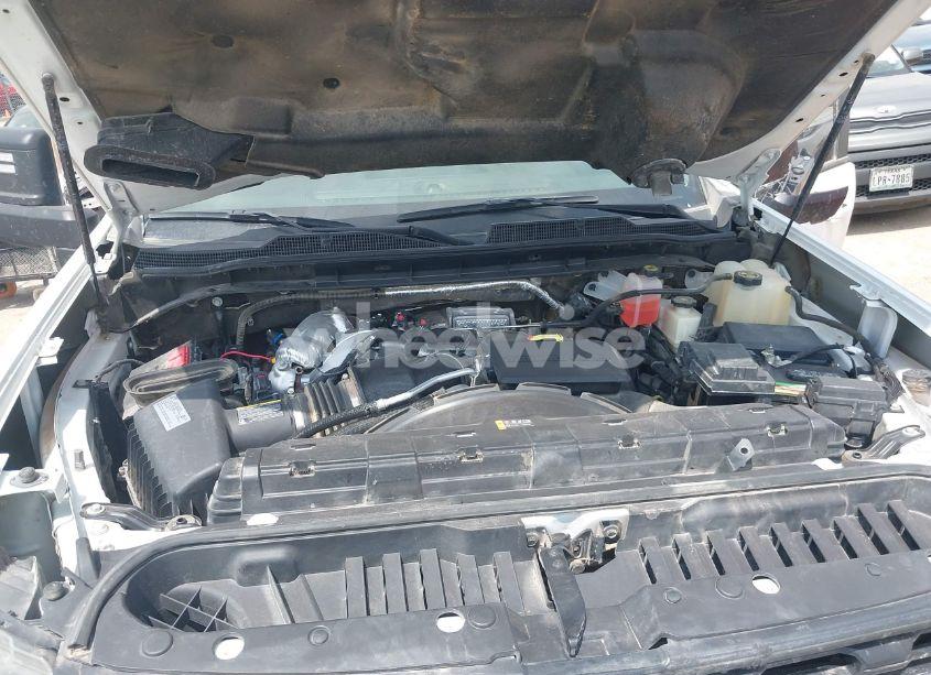 Photo 9 of 2022 Chevrolet Silverado 3500HD CHASSIS LT (VIN 1GB4YTEY0NF112719)