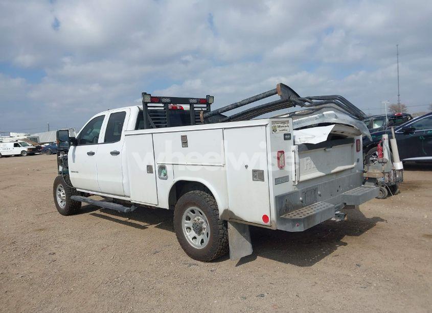 Photo 15 of 2018 Chevrolet Silverado 3500HD WT (VIN 1GB5KYCY7JZ295387)