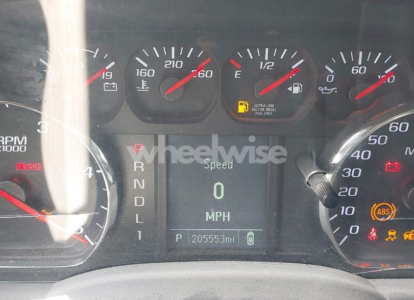 Photo 5 of 2018 Chevrolet Silverado 3500HD WT (VIN 1GB5KYCY7JZ295387)