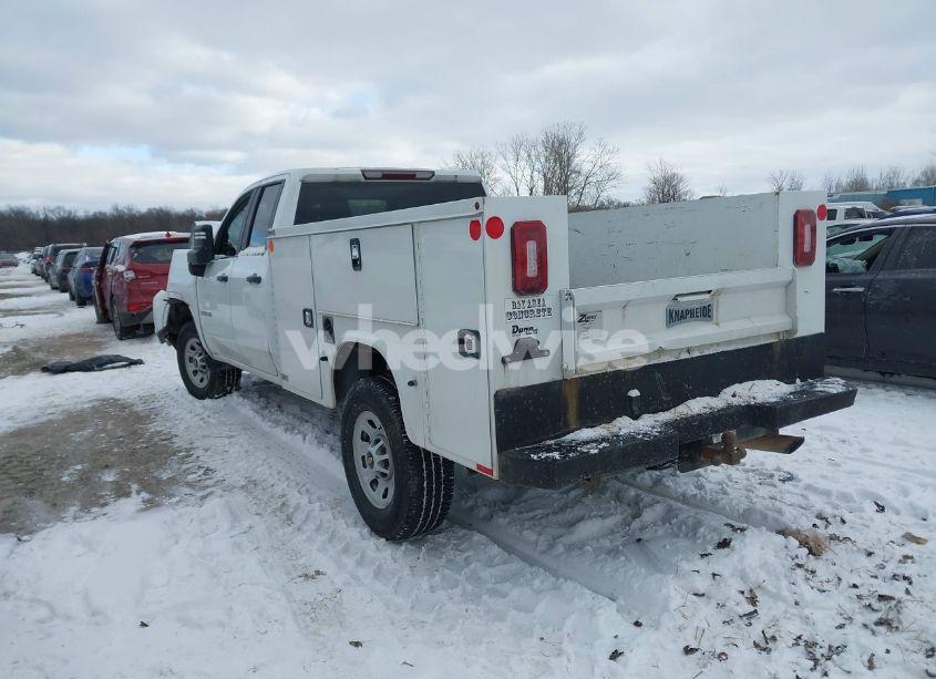 Photo 3 of 2021 Chevrolet Silverado 3500HD 4WD DOUBLE CAB LONG BED WT (VIN 1GB5YSE77MF172582)