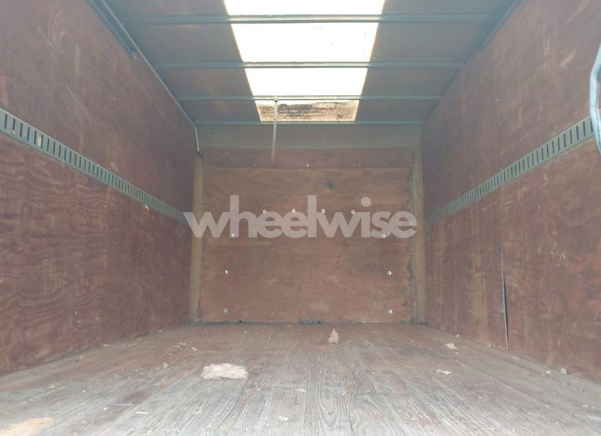 Photo 6 of 2010 Chevrolet Express CUTAWAY WORK VAN (VIN 1GB6G3BG7A1134862)