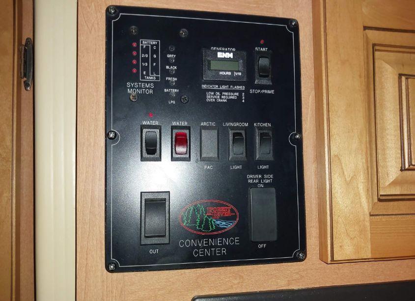 Photo 18 of 2014 Chevrolet Express CUTAWAY 4500 (VIN 1GB6G5CG1E1132220)