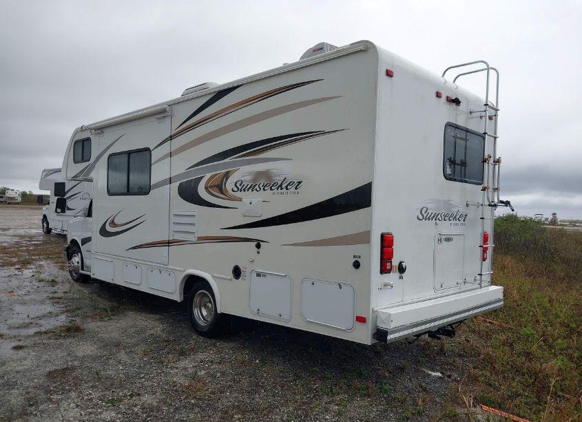 Photo 3 of 2014 Chevrolet Express CUTAWAY 4500 (VIN 1GB6G5CG1E1132220)