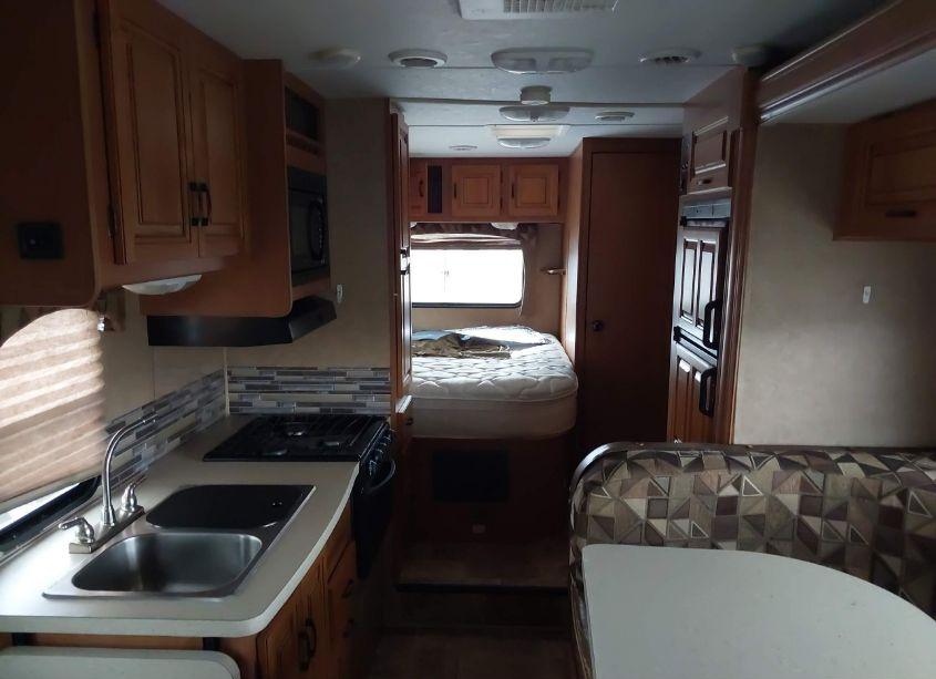 Photo 8 of 2014 Chevrolet Express CUTAWAY 4500 (VIN 1GB6G5CG1E1132220)