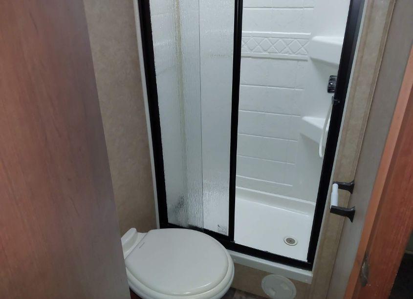 Photo 17 of 2014 Chevrolet Express CUTAWAY 4500 (VIN 1GB6G5CG9E1167801)