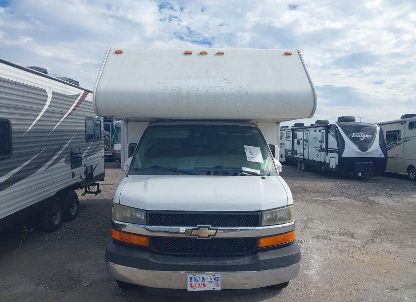 Photo 6 of 2014 Chevrolet Express CUTAWAY 4500 (VIN 1GB6G5CG9E1167801)