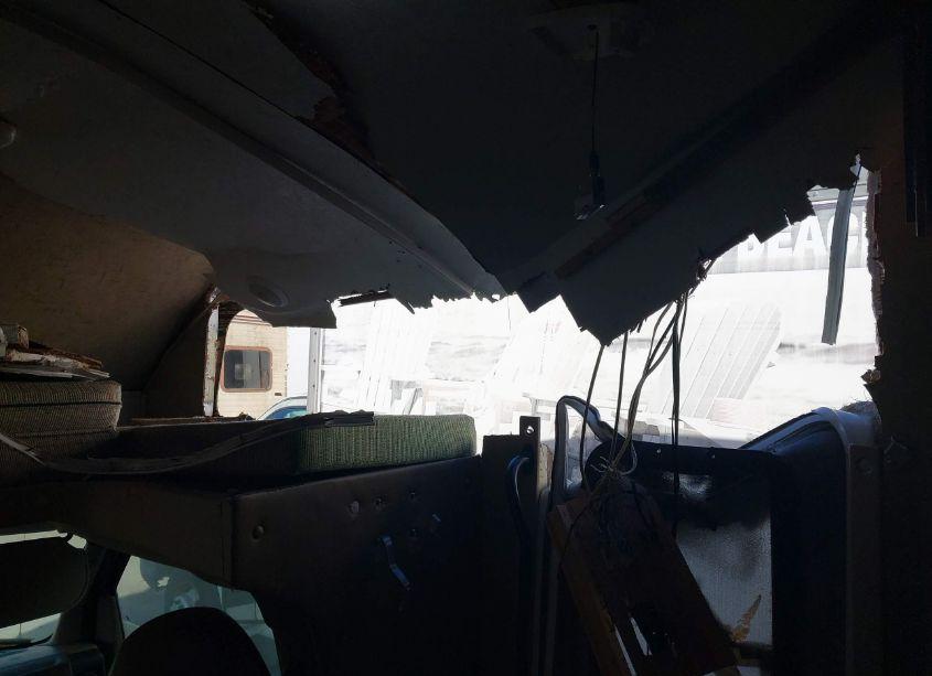 Photo 6 of 2014 Chevrolet Express SUNSEEKER MOTOR HOME (VIN 1GB6G5CGXE1175664)