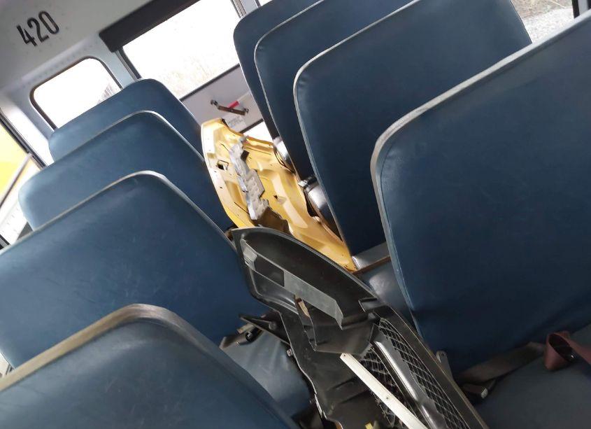 Photo 12 of 2017 Chevrolet Express CUTAWAY 4500 (VIN 1GB6GUBG7G1194879)