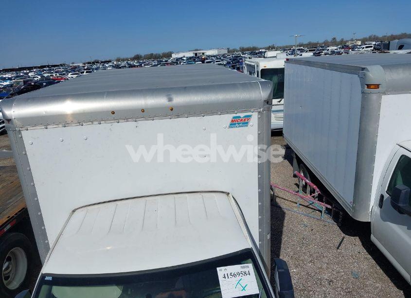 Photo 21 of 2016 Chevrolet Express CUTAWAY 4500 (VIN 1GB6GUCG1G1122493)