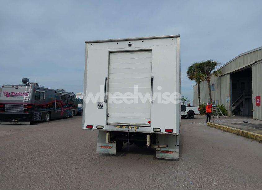Photo 17 of 2016 Chevrolet Express CUTAWAY 4500 (VIN 1GB6GUCGXG1151457)