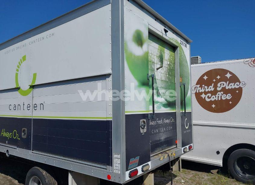 Photo 18 of 2016 Chevrolet Express CUTAWAY 4500 (VIN 1GB6GUCGXG1151457)