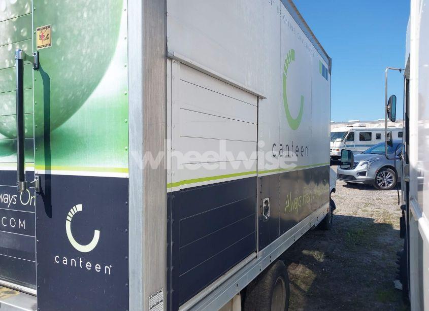 Photo 20 of 2016 Chevrolet Express CUTAWAY 4500 (VIN 1GB6GUCGXG1151457)