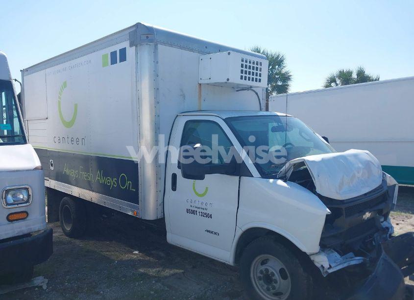 Photo 22 of 2016 Chevrolet Express CUTAWAY 4500 (VIN 1GB6GUCGXG1151457)