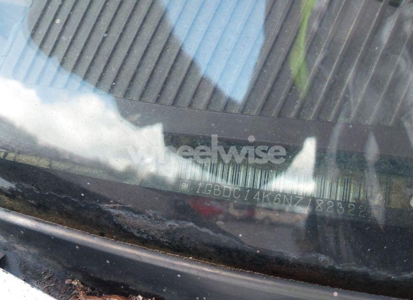 Photo 9 of 1992 Chevrolet Gmt-400 C1500 (VIN 1GBDC14K6NZ182322)