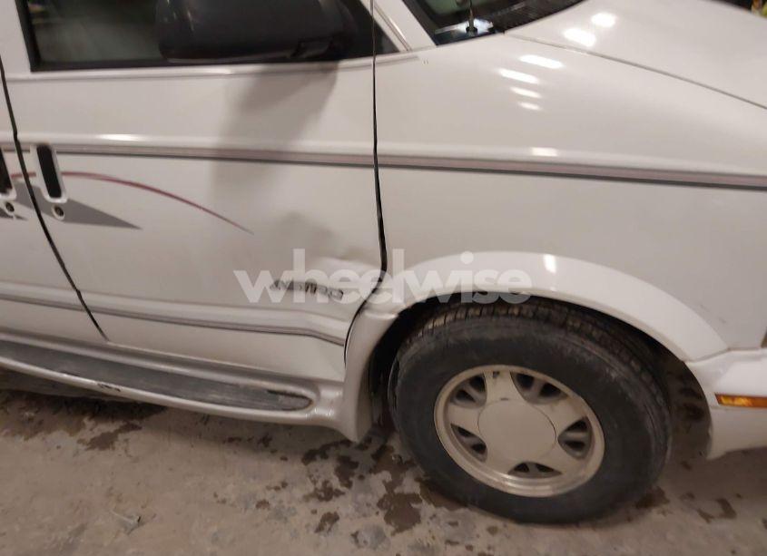 Photo 6 of 1998 Chevrolet Astro UPFITTER PKG. (VIN 1GBDM19W1WB121821)