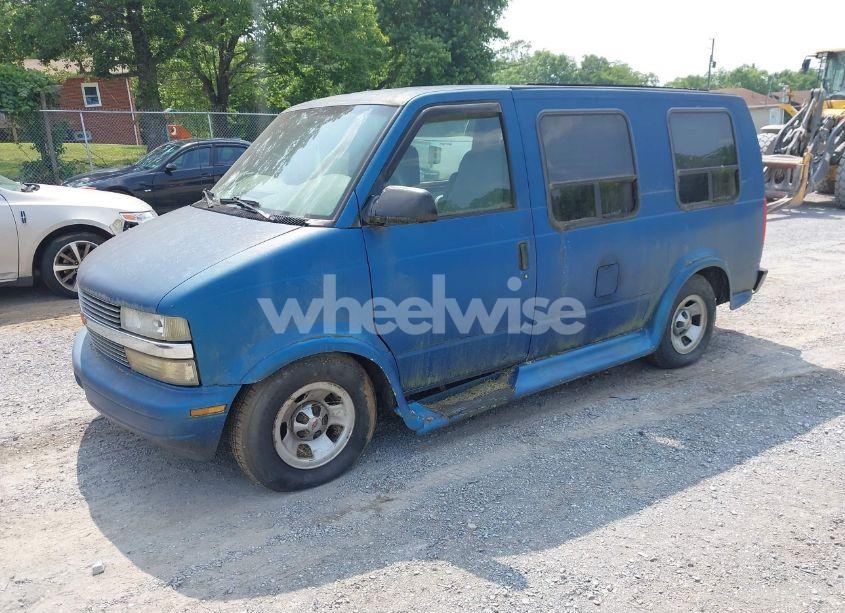Photo 2 of 1999 Chevrolet Astro UPFITTER PKG. (VIN 1GBDM19W5XB136954)