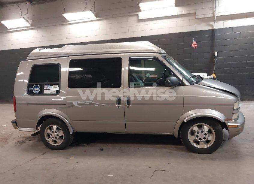 Photo 13 of 2003 Chevrolet Astro UPFITTER (VIN 1GBDM19X53B129344)