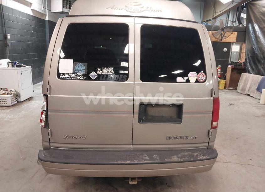 Photo 16 of 2003 Chevrolet Astro UPFITTER (VIN 1GBDM19X53B129344)