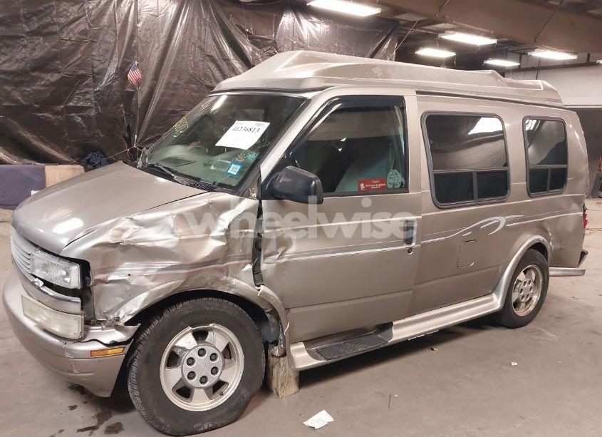 Photo 6 of 2003 Chevrolet Astro UPFITTER (VIN 1GBDM19X53B129344)