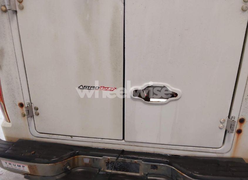 Photo 12 of 2008 Chevrolet Colorado WORK TRUCK (VIN 1GBDS14E988100638)