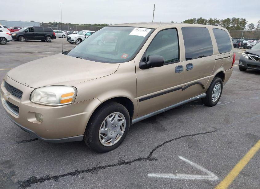 Photo 2 of 2005 Chevrolet Uplander (VIN 1GBDV13L75D281183)