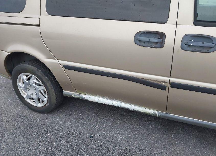 Photo 6 of 2005 Chevrolet Uplander (VIN 1GBDV13L75D281183)