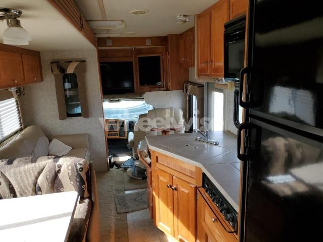 Photo 10 of 2006 CHEVROLET C5500 C5U042 (VIN 1GBE5U1296F410160)