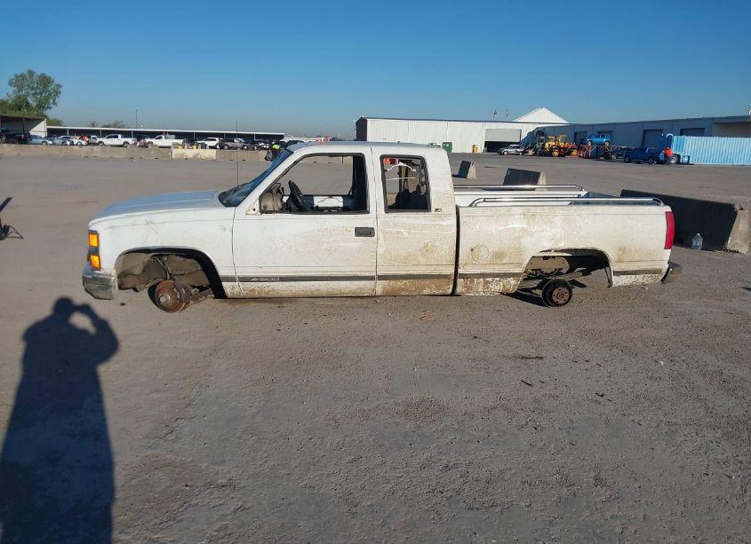 Photo 13 of 1999 Chevrolet C1500 LS (VIN 1GBEC19R4XR134556)