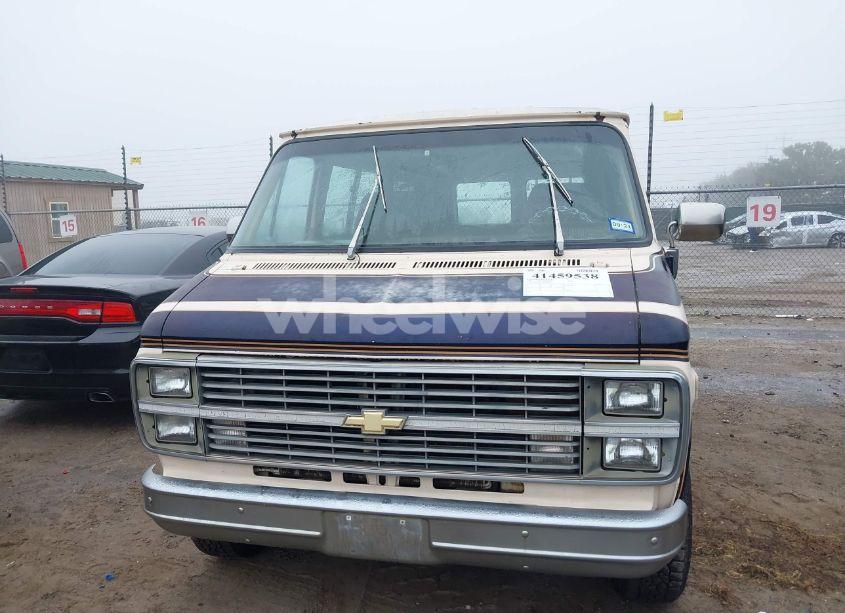 Photo 12 of 1983 Chevrolet G20 (VIN 1GBEG25F7D7182839)