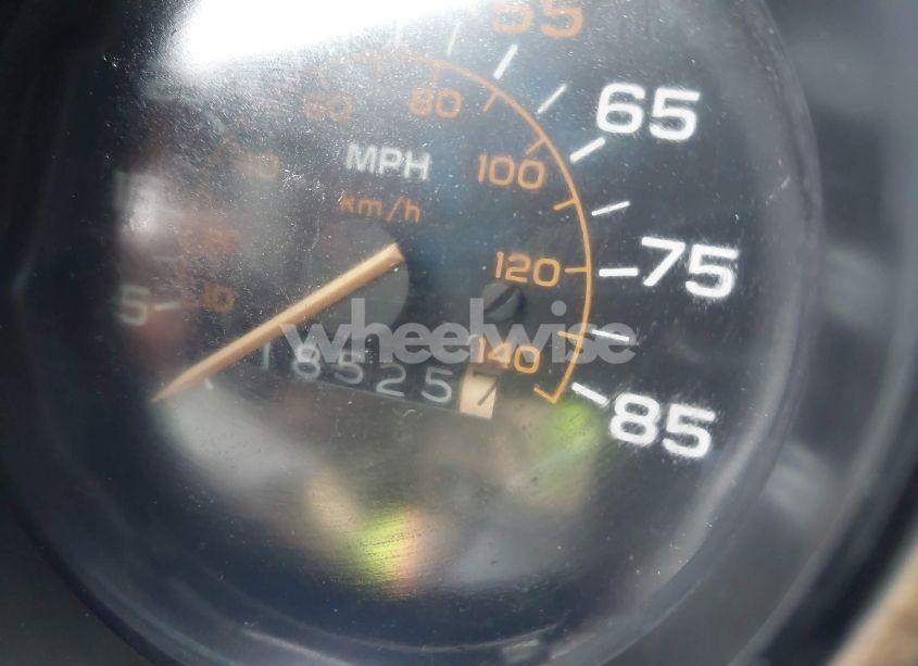 Photo 15 of 1983 Chevrolet G20 (VIN 1GBEG25F7D7182839)