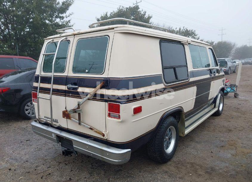 Photo 4 of 1983 Chevrolet G20 (VIN 1GBEG25F7D7182839)