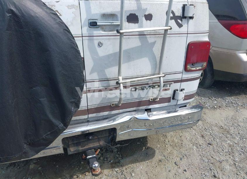 Photo 6 of 1995 Chevrolet G20 (VIN 1GBEG25H2SF139482)