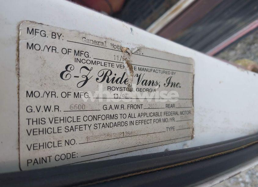 Photo 9 of 1995 Chevrolet G20 (VIN 1GBEG25H2SF139482)