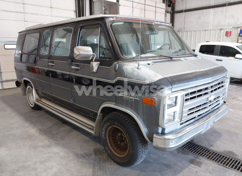 1987 Chevrolet Sportvan / VAN G20 (VIN 1GBEG25K7H7181127) main photo