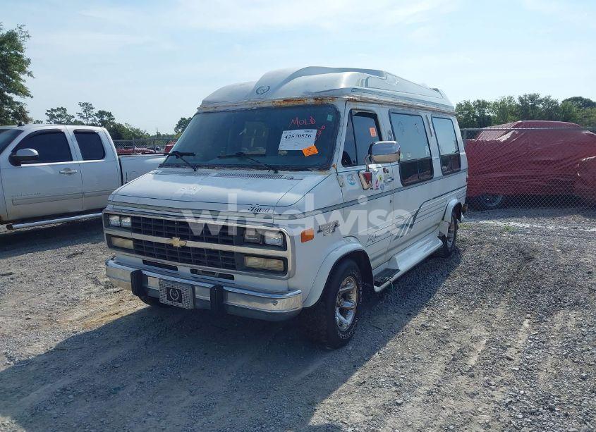 Photo 2 of 1995 Chevrolet G20 (VIN 1GBEG25K7SF203432)