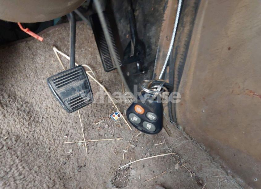 Photo 11 of 1994 Chevrolet G20 (VIN 1GBEG25KXRF160098)