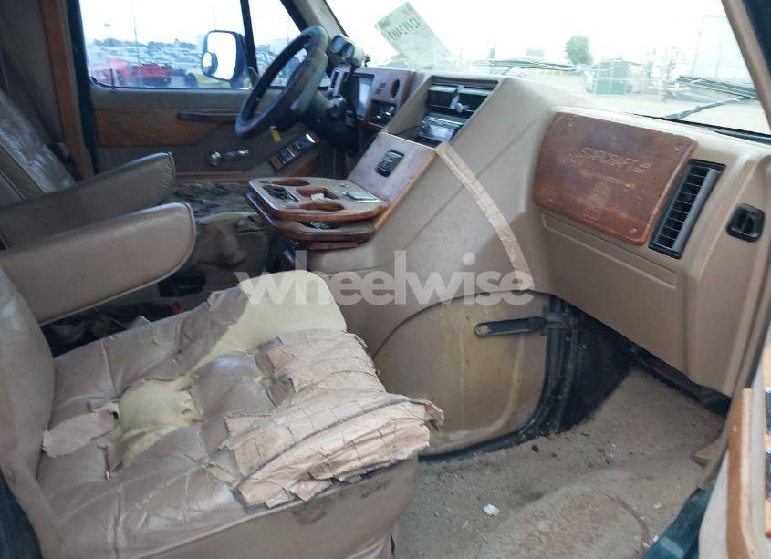 Photo 5 of 1994 Chevrolet G20 (VIN 1GBEG25KXRF160098)