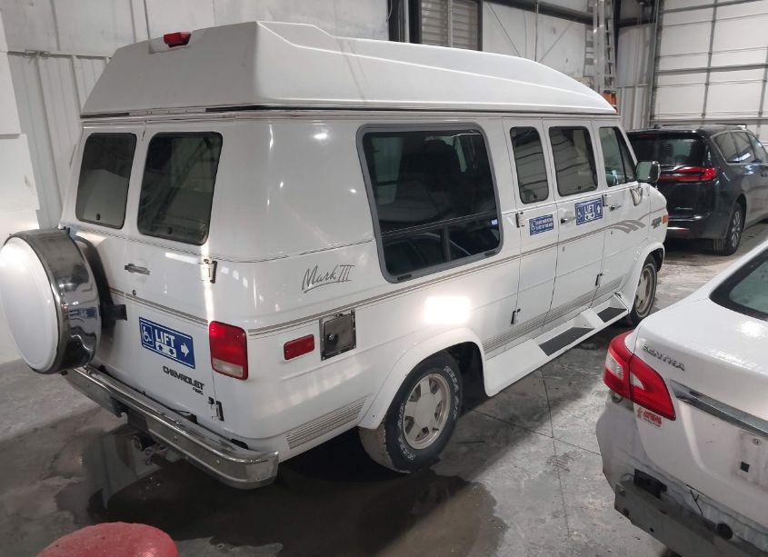 Photo 4 of 1995 Chevrolet G20 (VIN 1GBEG25KXSF110713)