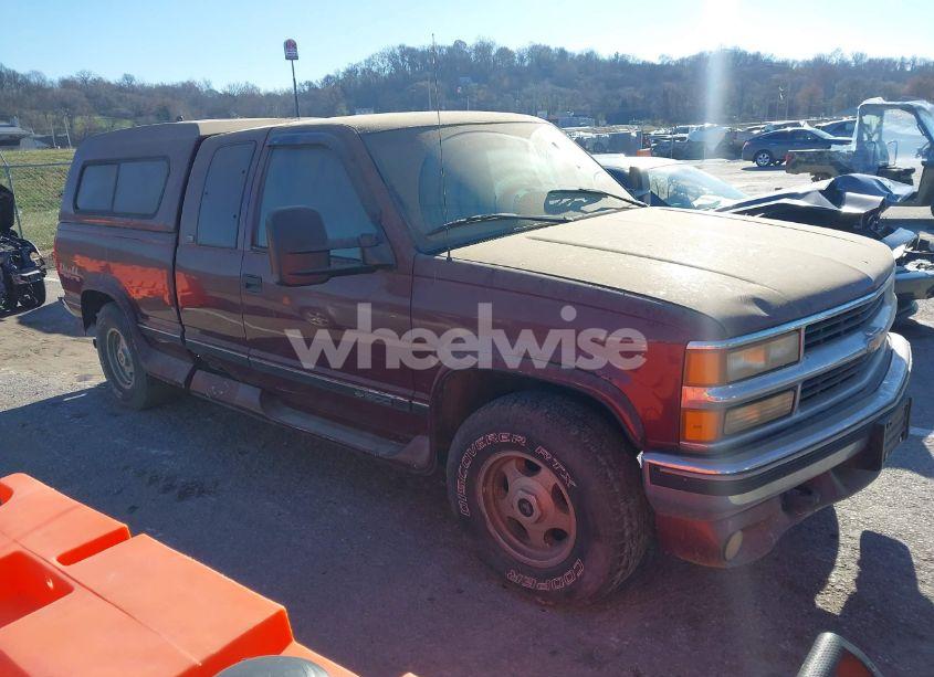 1996 Chevrolet Gmt-400 K1500 (VIN 1GBEK19R6TE161780) main photo