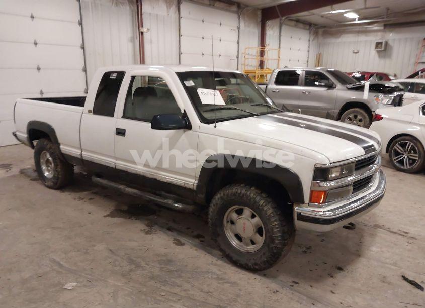 1997 Chevrolet K1500 FLEETSIDE (VIN 1GBEK19R8VE108209) main photo