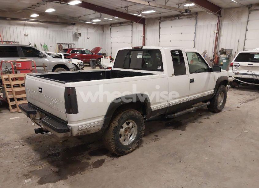 Photo 4 of 1997 Chevrolet K1500 FLEETSIDE (VIN 1GBEK19R8VE108209)