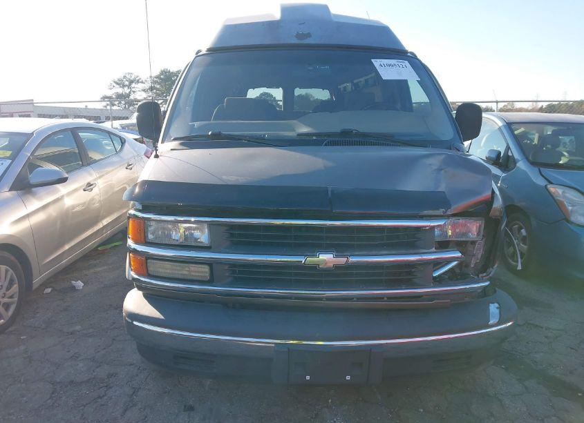 Photo 12 of 2002 Chevrolet Express (VIN 1GBFG15M421163288)