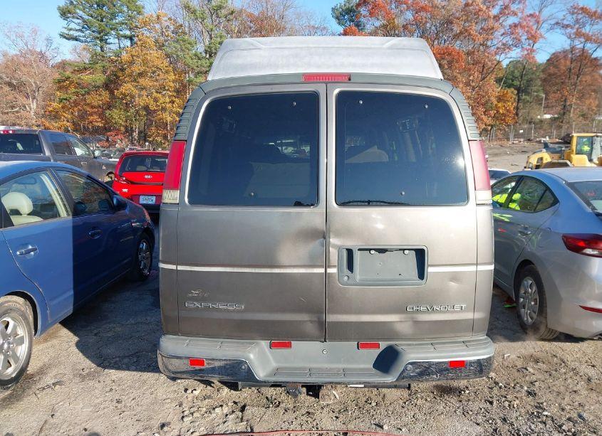Photo 16 of 2002 Chevrolet Express (VIN 1GBFG15M421163288)