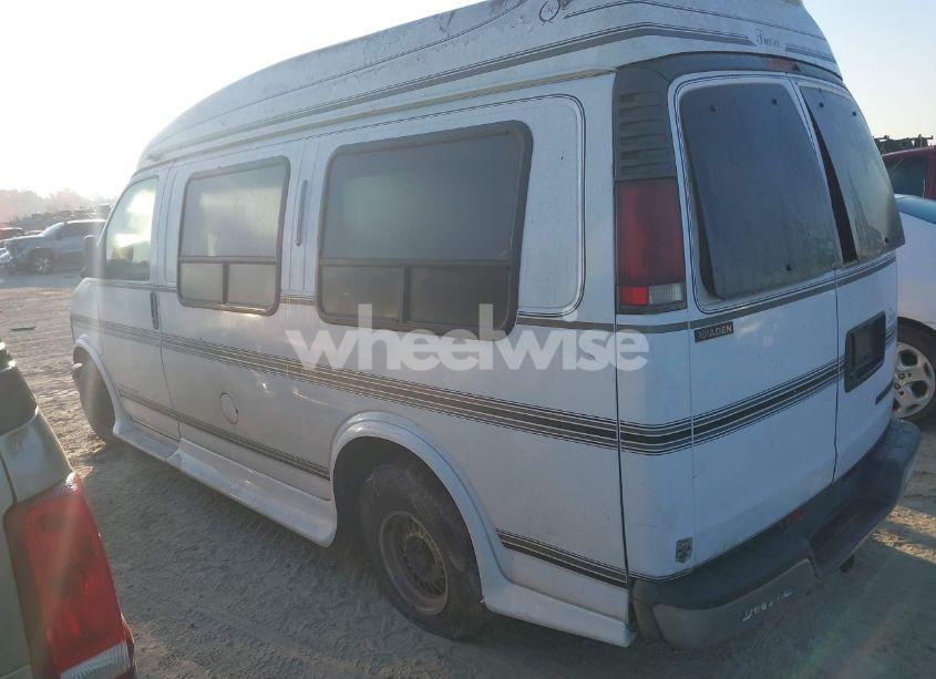 Photo 3 of 1996 Chevrolet G10 (VIN 1GBFG15M8T1001875)