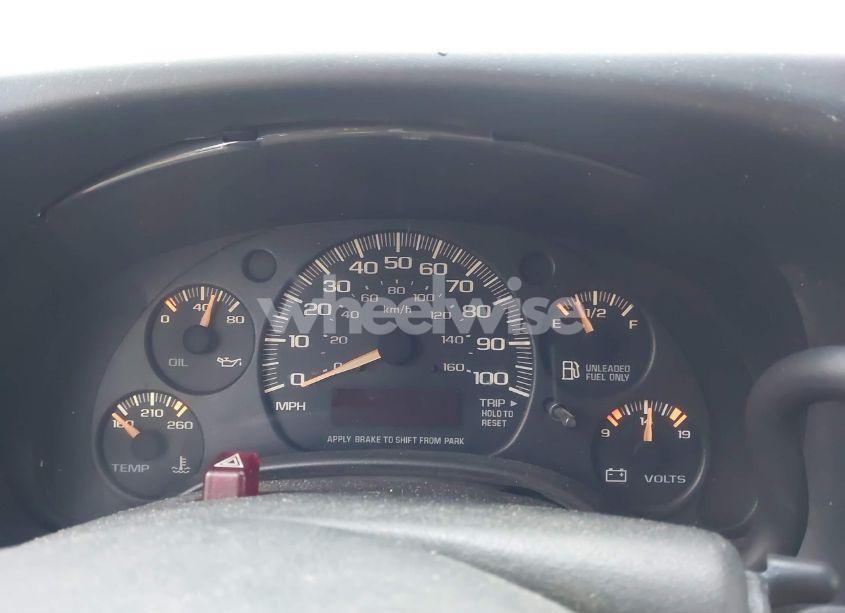 Photo 7 of 2002 Chevrolet Express (VIN 1GBFG15MX21125029)