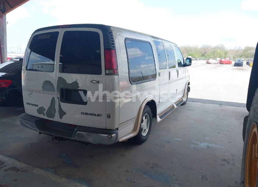 Photo 4 of 2002 Chevrolet Express (VIN 1GBFG15R021225474)