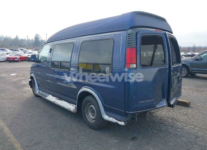 Photo 3 of 1997 Chevrolet Chevy VAN YF7 UPFITTER PKG. (VIN 1GBFG15R2V1086016)