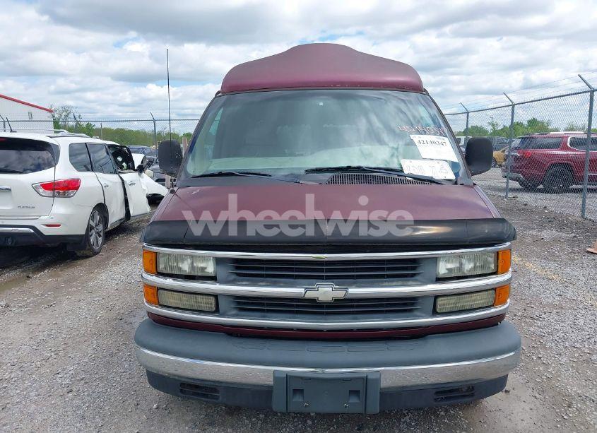Photo 6 of 2001 Chevrolet Express UPFITTER (VIN 1GBFG15R411217392)